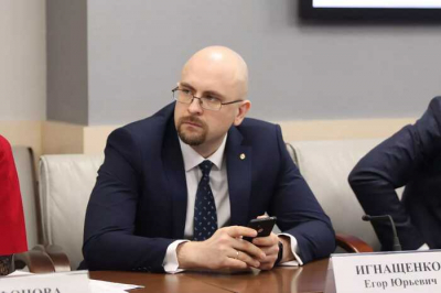 Стройка за откаты: миллионы рублей оседали в семье заместителя генерального директора