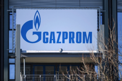 Сергей Хомяков из Газпрома прикрывает команду Джамбулатова